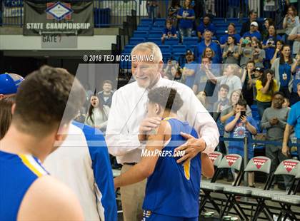 Thumbnail 2 in Izard County vs. Guy-Perkins (AAA 1A Final) photogallery.