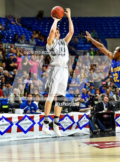 Thumbnail 3 in Izard County vs. Guy-Perkins (AAA 1A Final) photogallery.