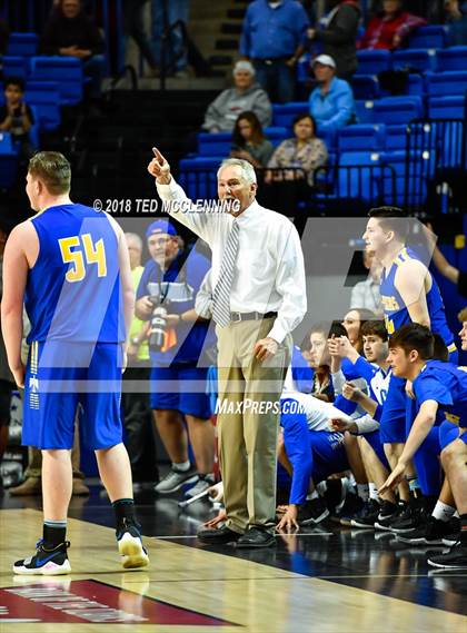 Thumbnail 1 in Izard County vs. Guy-Perkins (AAA 1A Final) photogallery.