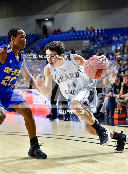 Thumbnail 3 in Izard County vs. Guy-Perkins (AAA 1A Final) photogallery.