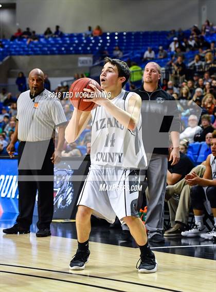 Thumbnail 1 in Izard County vs. Guy-Perkins (AAA 1A Final) photogallery.