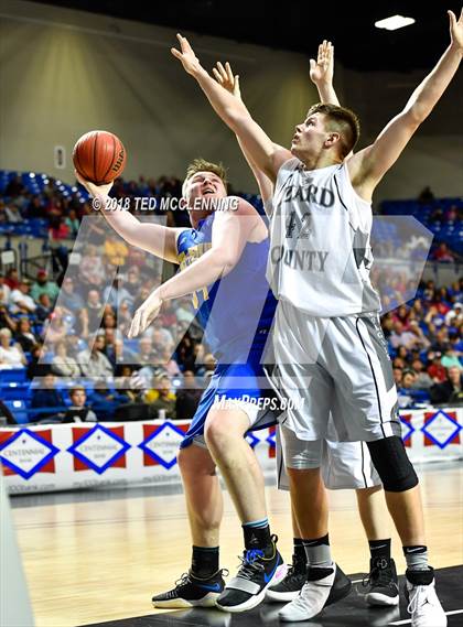 Thumbnail 3 in Izard County vs. Guy-Perkins (AAA 1A Final) photogallery.