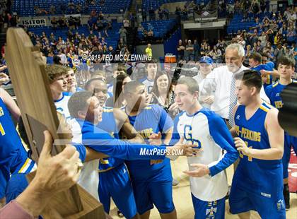 Thumbnail 1 in Izard County vs. Guy-Perkins (AAA 1A Final) photogallery.