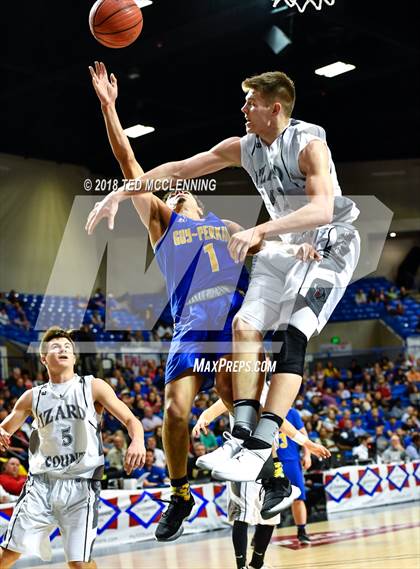 Thumbnail 2 in Izard County vs. Guy-Perkins (AAA 1A Final) photogallery.
