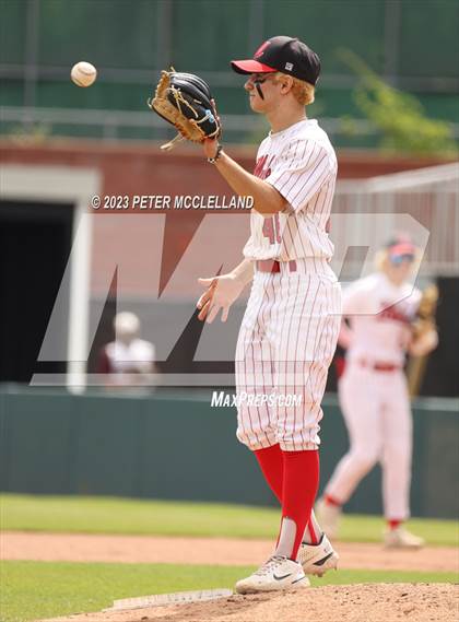 Thumbnail 3 in Littleton vs. Newmarket (NHIAA Division IV Final) photogallery.