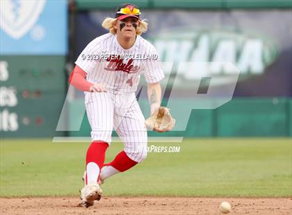Thumbnail 2 in Littleton vs. Newmarket (NHIAA Division IV Final) photogallery.