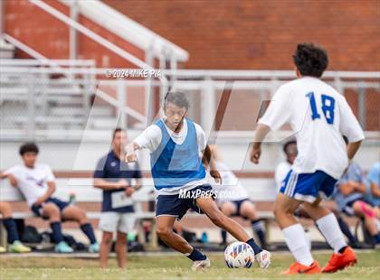 Thumbnail 1 in Triton @ Terry Sanford photogallery.
