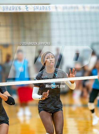 Thumbnail 1 in Pearland @ Shadow Creek photogallery.