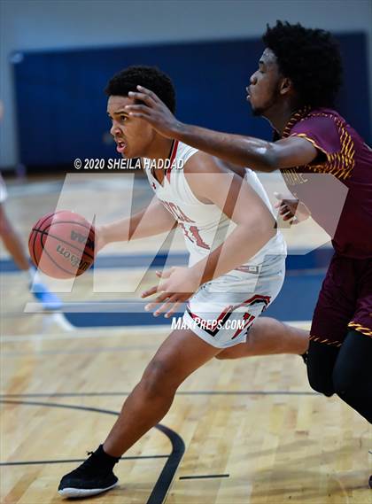 Thumbnail 2 in Hallandale vs Victory Christian (Prep Hoops Sunbash) photogallery.