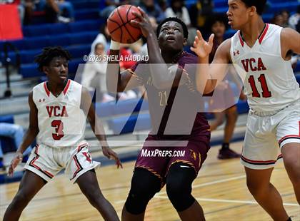 Thumbnail 2 in Hallandale vs Victory Christian (Prep Hoops Sunbash) photogallery.