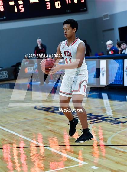 Thumbnail 1 in Hallandale vs Victory Christian (Prep Hoops Sunbash) photogallery.