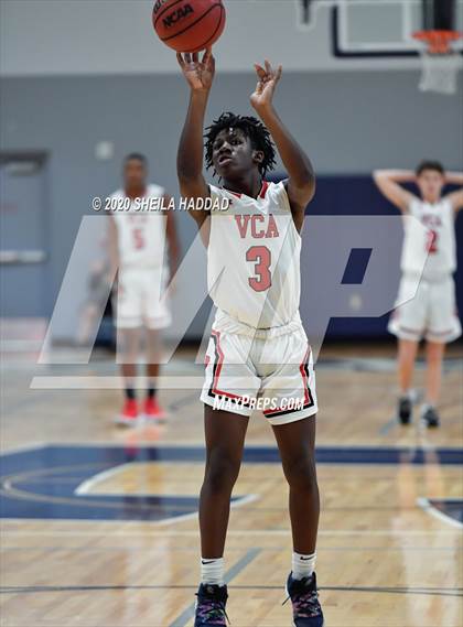 Thumbnail 1 in Hallandale vs Victory Christian (Prep Hoops Sunbash) photogallery.