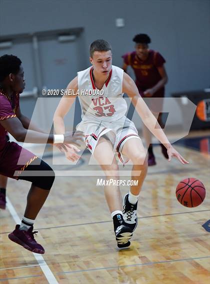 Thumbnail 2 in Hallandale vs Victory Christian (Prep Hoops Sunbash) photogallery.