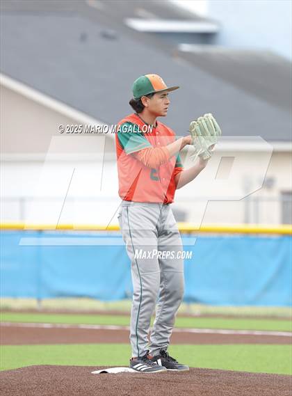 Thumbnail 1 in Pioneer vs. Harlingen South (UIL Baseball Bi-District 5A D2) photogallery.