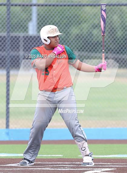 Thumbnail 3 in Pioneer vs. Harlingen South (UIL Baseball Bi-District 5A D2) photogallery.