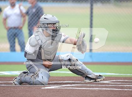 Thumbnail 1 in Pioneer vs. Harlingen South (UIL Baseball Bi-District 5A D2) photogallery.