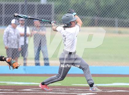 Thumbnail 3 in Pioneer vs. Harlingen South (UIL Baseball Bi-District 5A D2) photogallery.