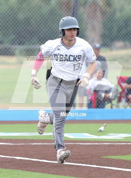 Thumbnail 2 in Pioneer vs. Harlingen South (UIL Baseball Bi-District 5A D2) photogallery.