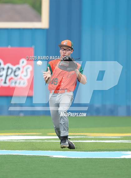 Thumbnail 1 in Pioneer vs. Harlingen South (UIL Baseball Bi-District 5A D2) photogallery.