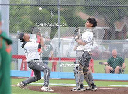 Thumbnail 3 in Pioneer vs. Harlingen South (UIL Baseball Bi-District 5A D2) photogallery.