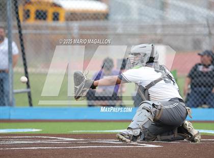 Thumbnail 2 in Pioneer vs. Harlingen South (UIL Baseball Bi-District 5A D2) photogallery.