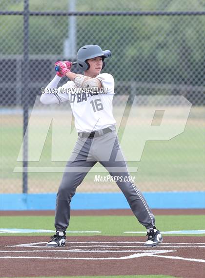 Thumbnail 2 in Pioneer vs. Harlingen South (UIL Baseball Bi-District 5A D2) photogallery.