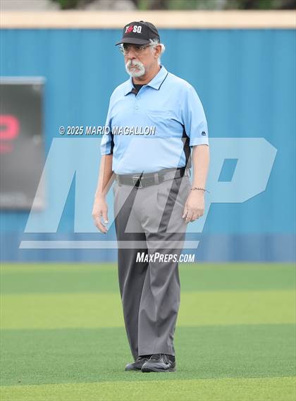 Thumbnail 3 in Pioneer vs. Harlingen South (UIL Baseball Bi-District 5A D2) photogallery.
