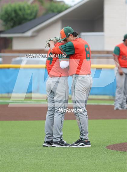Thumbnail 1 in Pioneer vs. Harlingen South (UIL Baseball Bi-District 5A D2) photogallery.