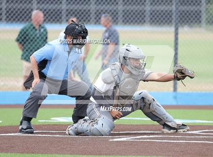 Thumbnail 3 in Pioneer vs. Harlingen South (UIL Baseball Bi-District 5A D2) photogallery.