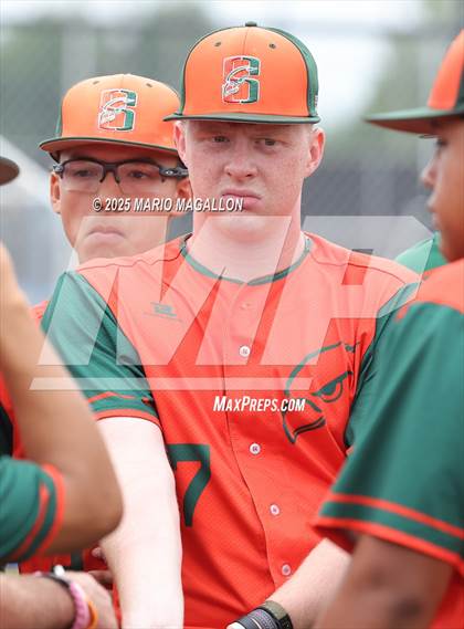Thumbnail 3 in Pioneer vs. Harlingen South (UIL Baseball Bi-District 5A D2) photogallery.