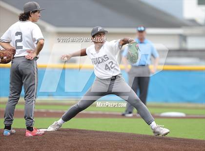 Thumbnail 2 in Pioneer vs. Harlingen South (UIL Baseball Bi-District 5A D2) photogallery.