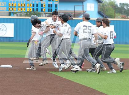 Thumbnail 3 in Pioneer vs. Harlingen South (UIL Baseball Bi-District 5A D2) photogallery.