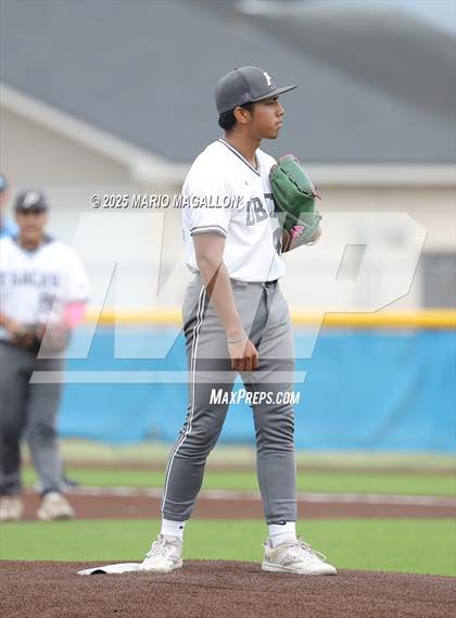 Thumbnail 1 in Pioneer vs. Harlingen South (UIL Baseball Bi-District 5A D2) photogallery.