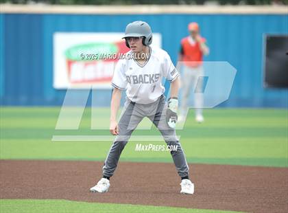 Thumbnail 2 in Pioneer vs. Harlingen South (UIL Baseball Bi-District 5A D2) photogallery.