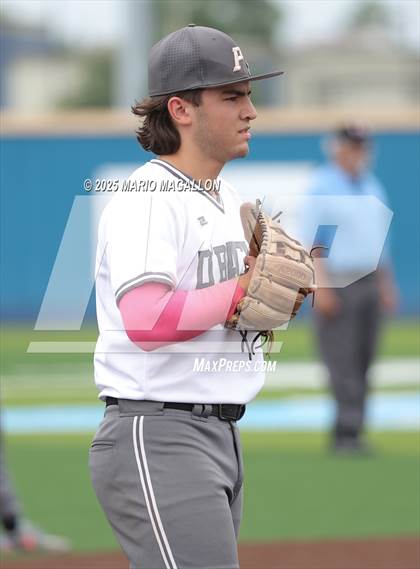 Thumbnail 3 in Pioneer vs. Harlingen South (UIL Baseball Bi-District 5A D2) photogallery.