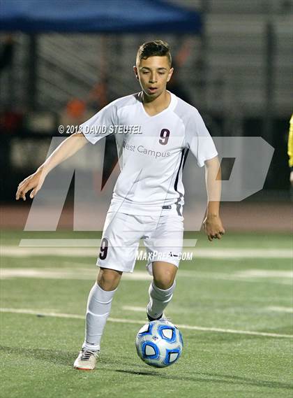 Thumbnail 3 in West Campus vs. Escalon (CIF SJS D5 Final) photogallery.
