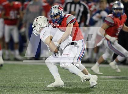 Thumbnail 2 in Lake Travis vs. Westlake (UIL 6A Quarterfinal) photogallery.