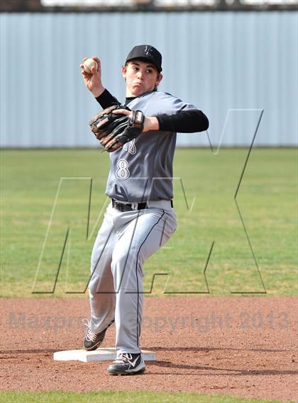 Thumbnail 3 in Collinsville @ Lindsay photogallery.