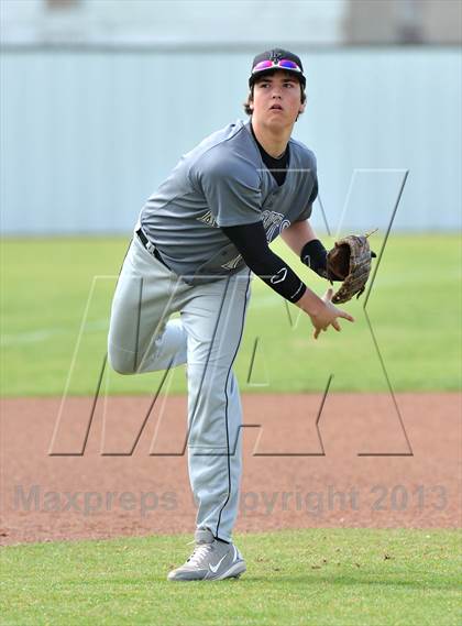 Thumbnail 1 in Collinsville @ Lindsay photogallery.