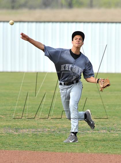 Thumbnail 1 in Collinsville @ Lindsay photogallery.