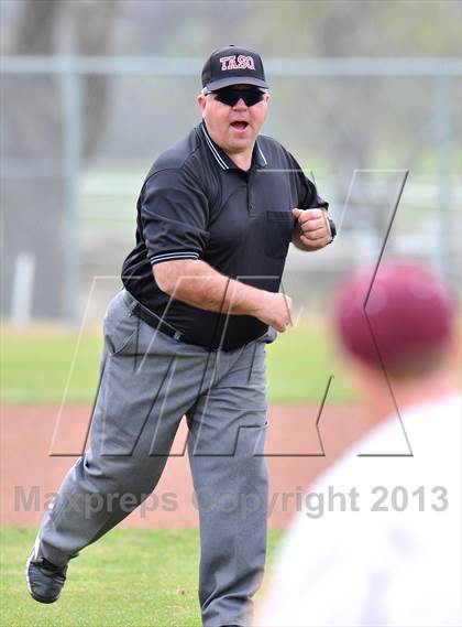 Thumbnail 1 in Collinsville @ Lindsay photogallery.