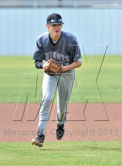 Thumbnail 2 in Collinsville @ Lindsay photogallery.