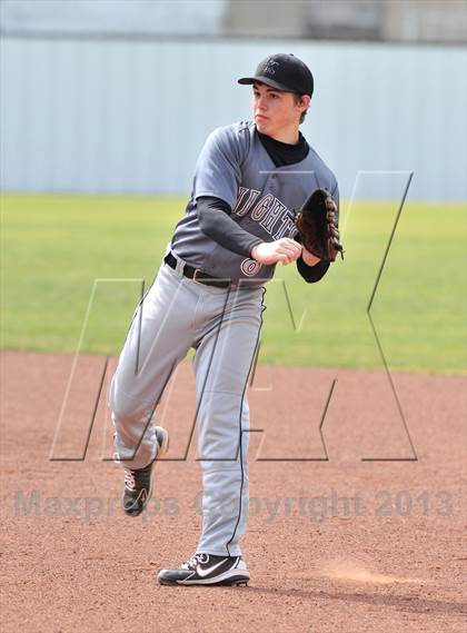 Thumbnail 1 in Collinsville @ Lindsay photogallery.