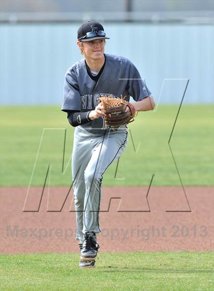 Thumbnail 3 in Collinsville @ Lindsay photogallery.