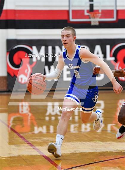Thumbnail 2 in Krum vs. Hirschi (UIL 4A Region I Quarterfinal) photogallery.