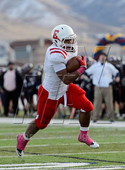 Thumbnail 2 in Herriman vs. East photogallery.