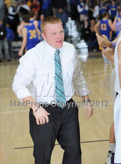 Thumbnail 3 in Rice Lake vs. Onalaska (WIAA D2 Sectional Semifinal) photogallery.