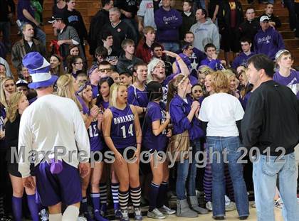 Thumbnail 3 in Rice Lake vs. Onalaska (WIAA D2 Sectional Semifinal) photogallery.