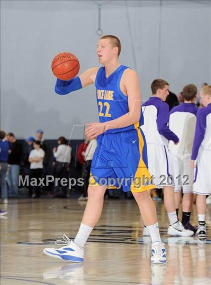 Thumbnail 3 in Rice Lake vs. Onalaska (WIAA D2 Sectional Semifinal) photogallery.