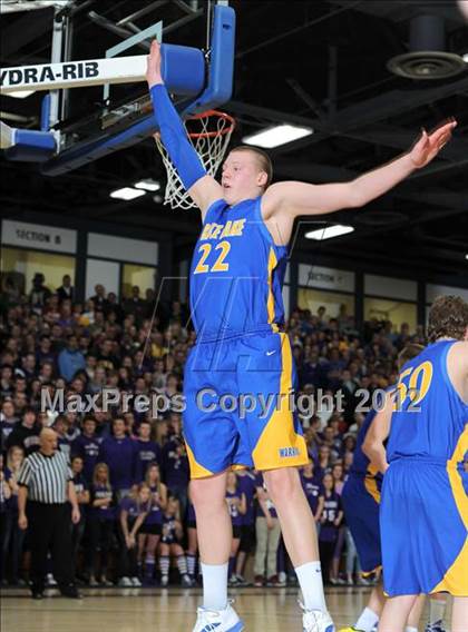 Thumbnail 1 in Rice Lake vs. Onalaska (WIAA D2 Sectional Semifinal) photogallery.